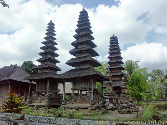 Merus of Pura Taman Ayun temple, Mengwi - Bali