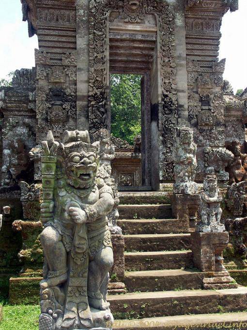 Entrée du temple, Penglipuran - Bali