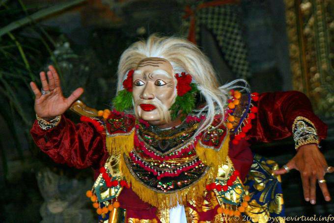 Un des personnages Ubud Barong Danse - Bali