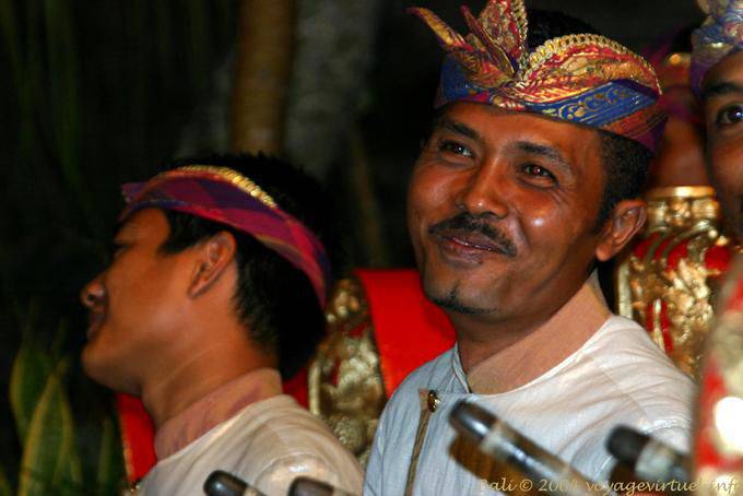 Sourire de musicien Ubud Barong - Bali