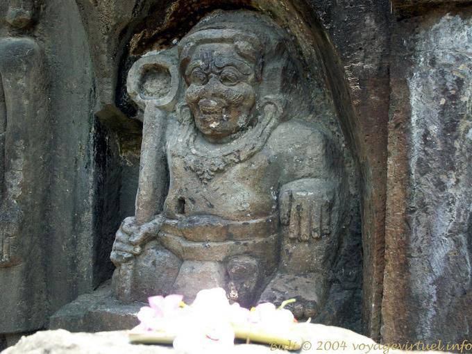 Divinité sculptée, Yeh Puluh - Bali