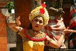 Kaleka, principale prétresse de Rangda, danse Kriss, Bali.
