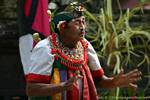 Envoûté par la sorcière, danse balinaise Kriss, Bali.