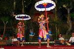 Danse des parasols, Ubud Barong, Bali.