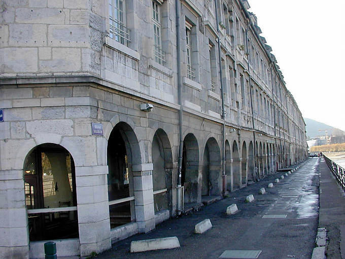 Besançon, Quai Vauban Ouest - France