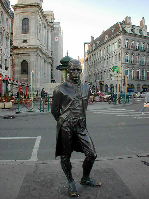 Besançon, statue du Marquis Jouffroy d'Abbans - France