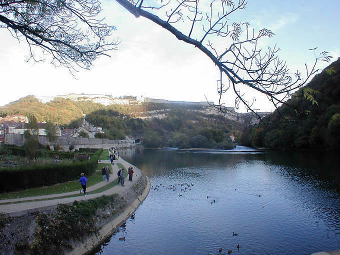 Besançon, derrière la Gare d'Eau - France
