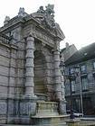 Besançon, Fontaine du sculpteur Pasche, Place Jean Cornet, France.