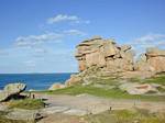 Granit rose en forme de tortue, sentier des Douaniers, Perros Guirec, Bretagne, France.