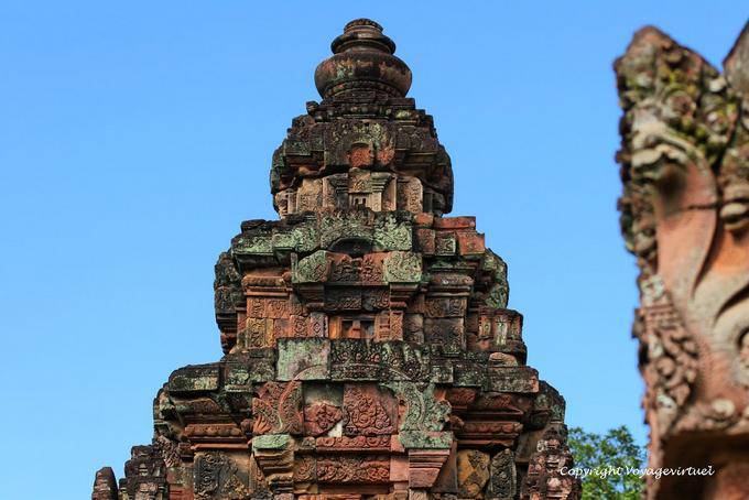 Sommet du sanctuaire central, Banteay Srei, Angkor, Cambodge