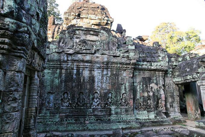 Dans le cloître, Preah Khan, Angkor, Cambodge