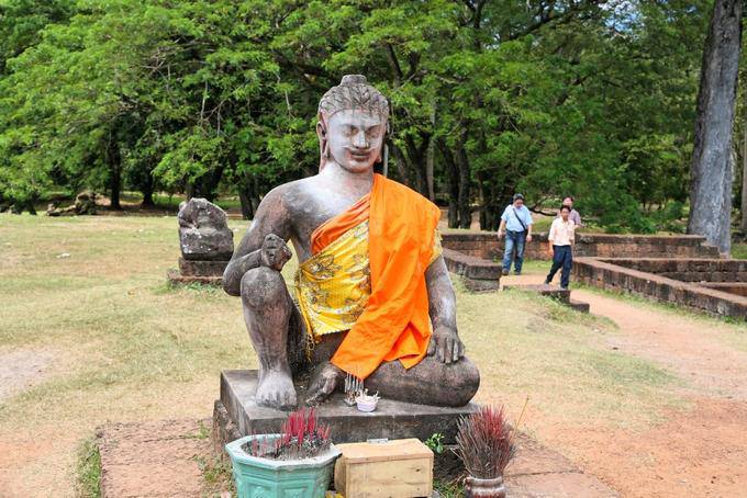 Copie de la statue du roi mort de la lèpre, Terrasse du roi lépreux, Angkor Thom, Angkor, Cambodge