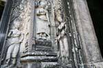 Devatas féminins avec différents types de sampot, Thommanon, Cambodge.