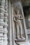 Femme céleste, apsara, celle qui marche sur l'eau, Angkor Wat, Cambodge.