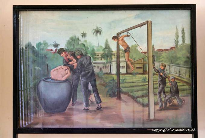 Torture pour étouffer le prisonnier dans une cuve d'eau croupie, peinture de Vann Nath, S-21, Phnom Penh - Cambodge