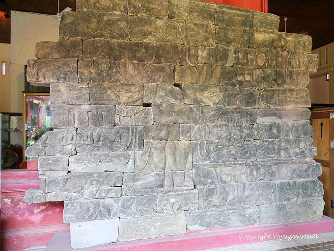 Bas-relief en style Bayon du XIIéme siècle, Banteay Chhmar, Museum Phnom Penh - Cambodge
