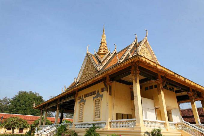 Arrière et côté du Pavillon Phochani, Royal palace, Phnom Penh - Cambodge