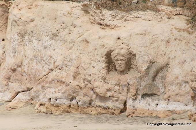 Santiago, Tarrafal, sculpture dans la falaise - Cap Vert