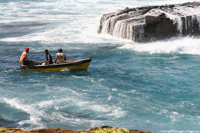 Santo Antão, Ponto do Sol, retour difficile de la pêche - Cap Vert