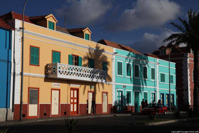 Ombre sur São Vicente, avenida Republica, Mindelo - Cap Vert