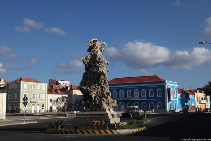 São Vicente, praca Aurelio Goncalves monument, Mindelo - Cap Vert