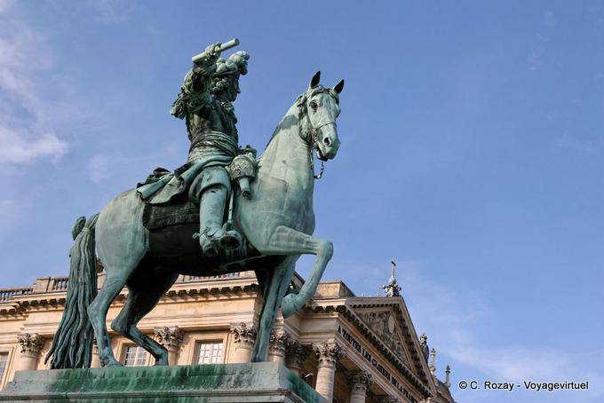 Statue équestre de Louis XIV, Versailles