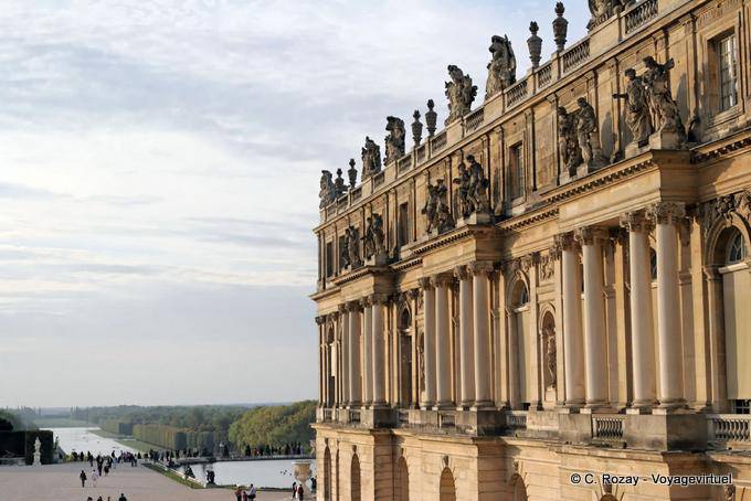 Façade côté chambre de la Reine, Versailles