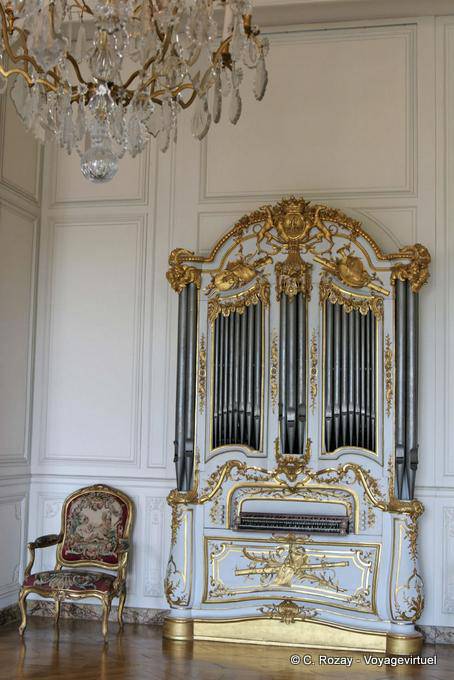 Petit orgue dans le Grand cabinet de Madame Adélaïde, Versailles