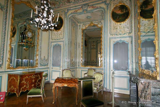 Salon des Appartements de la Dauphine, Versailles