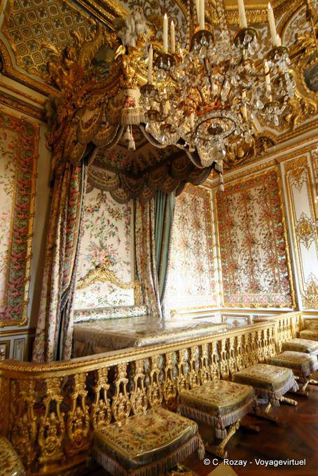 Lit de la Reine, Versailles