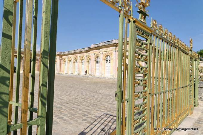 Grilles du Grand Trianon, Versailles