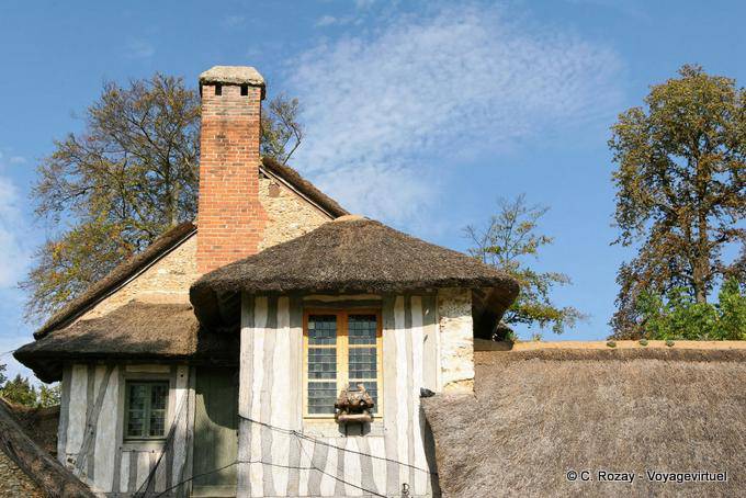 Vue partielle de la ferme, Hameau de la Reine, Versailles
