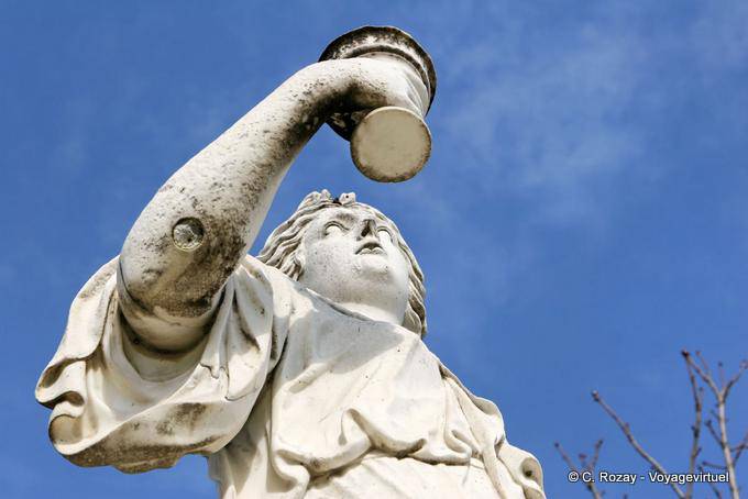 Statue d'Artemise, Versailles