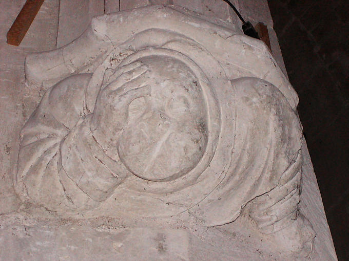 Mal à la tête, sculpture, Château d'Amboise, France.