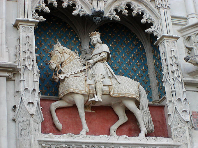 Statue équestre de Louis XII, Blois, France.