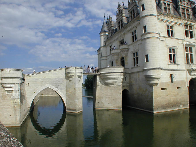 Entrée du Château de Chenonceau, France.