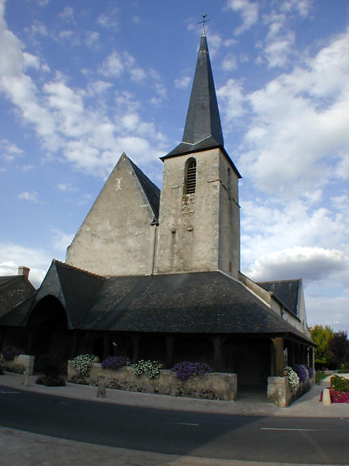 Eglise de Cheverny, France.