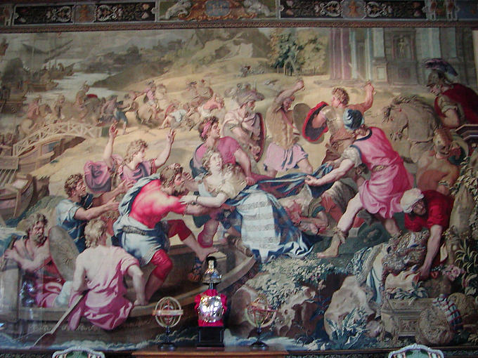 Le salon des tapisseries, Château de Cheverny, France.