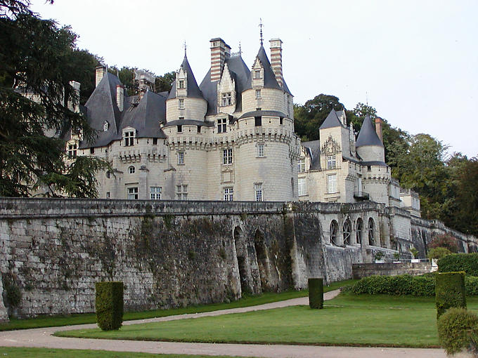 Château de Rigny-Ussé, vue depuis les jardins, France.