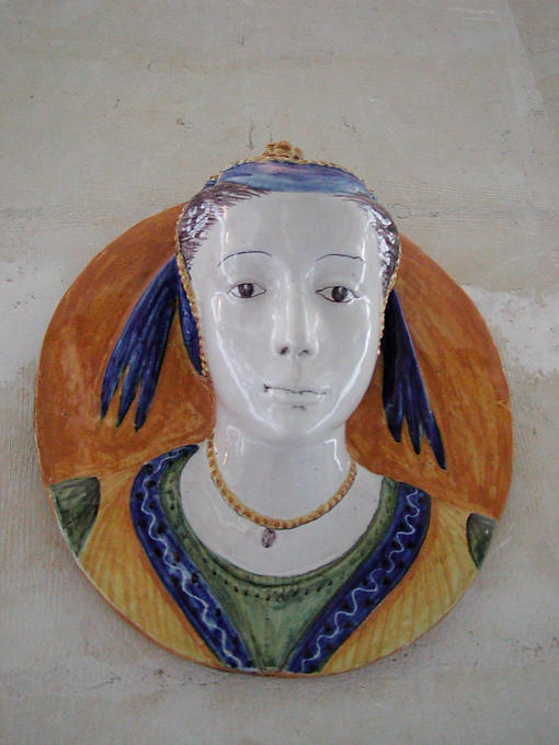 Céramique italienne du 19e siècle, Château d'Ussé, France.