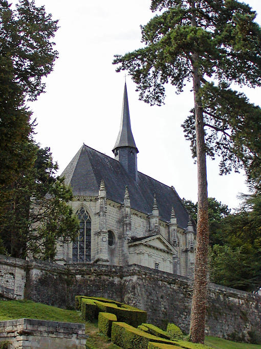 Collégiale Sainte-Anne, Rigny-Ussé, France.