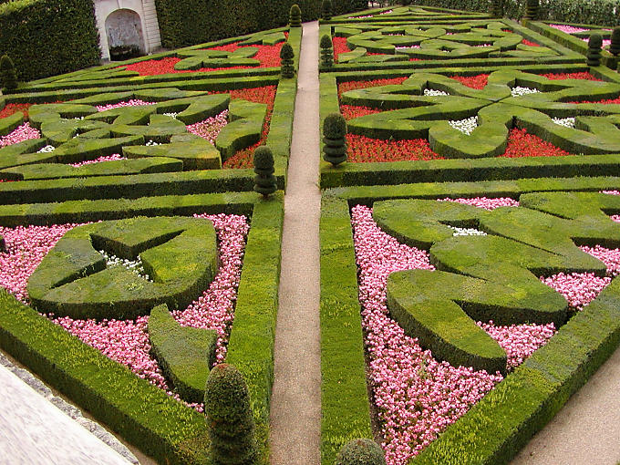 L’Amour Passionné, jardin d'ornement, Château de Villandry, France.