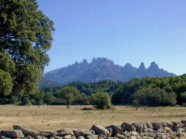 Bavella, haut lieu de la montagne corse, Corse - France