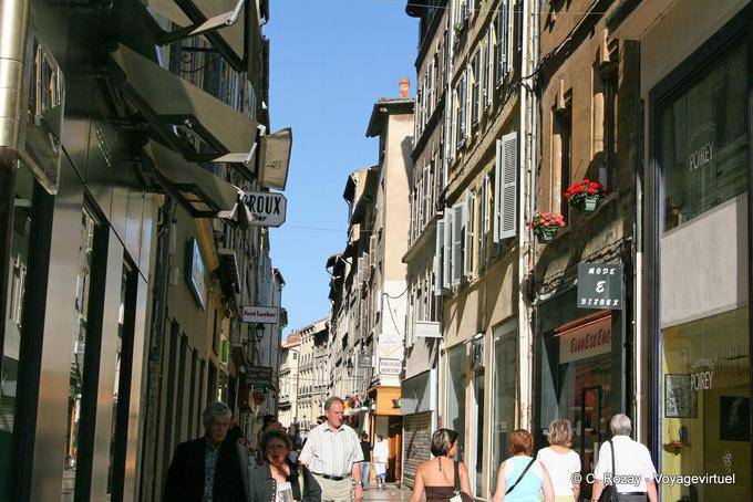 AviPlace du Change, rue piètonne, Avignon, Provence, France