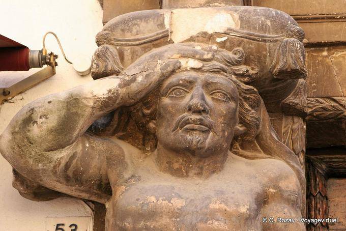 Fréjus, détail de la porte des Atalantes, Provence, France