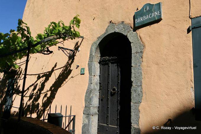 Gassin, la Barbacane, Provence, France