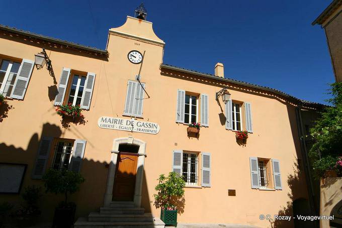 Gassin, bâtiment de la Mairie qui date de 1584, Provence, France