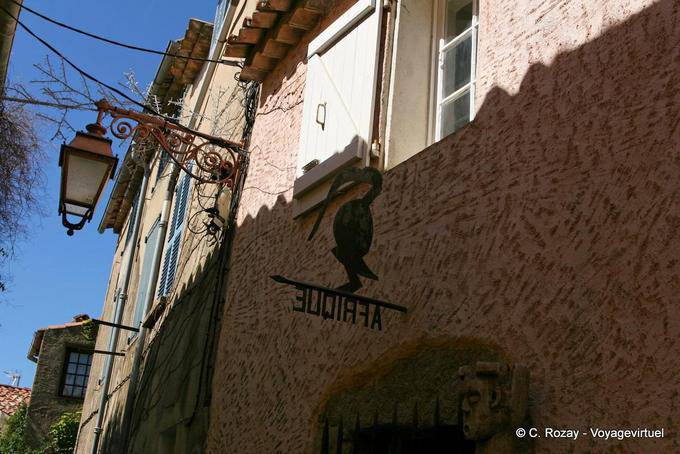 Ramatuelle, rue des Sarrazins, Provence, France