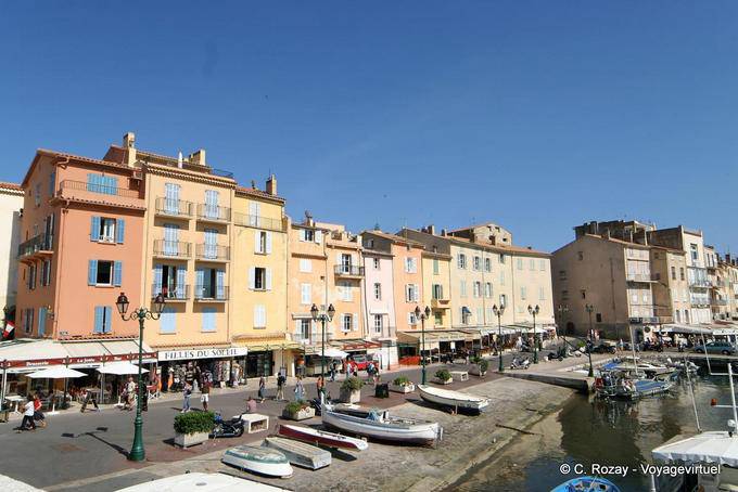 Saint-Tropez, vue sur le quai Jean Jaurés, Provence, France