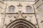 Décoration gothique sur la façade, Collégiale Saint-Agricol d'Avignon, France.